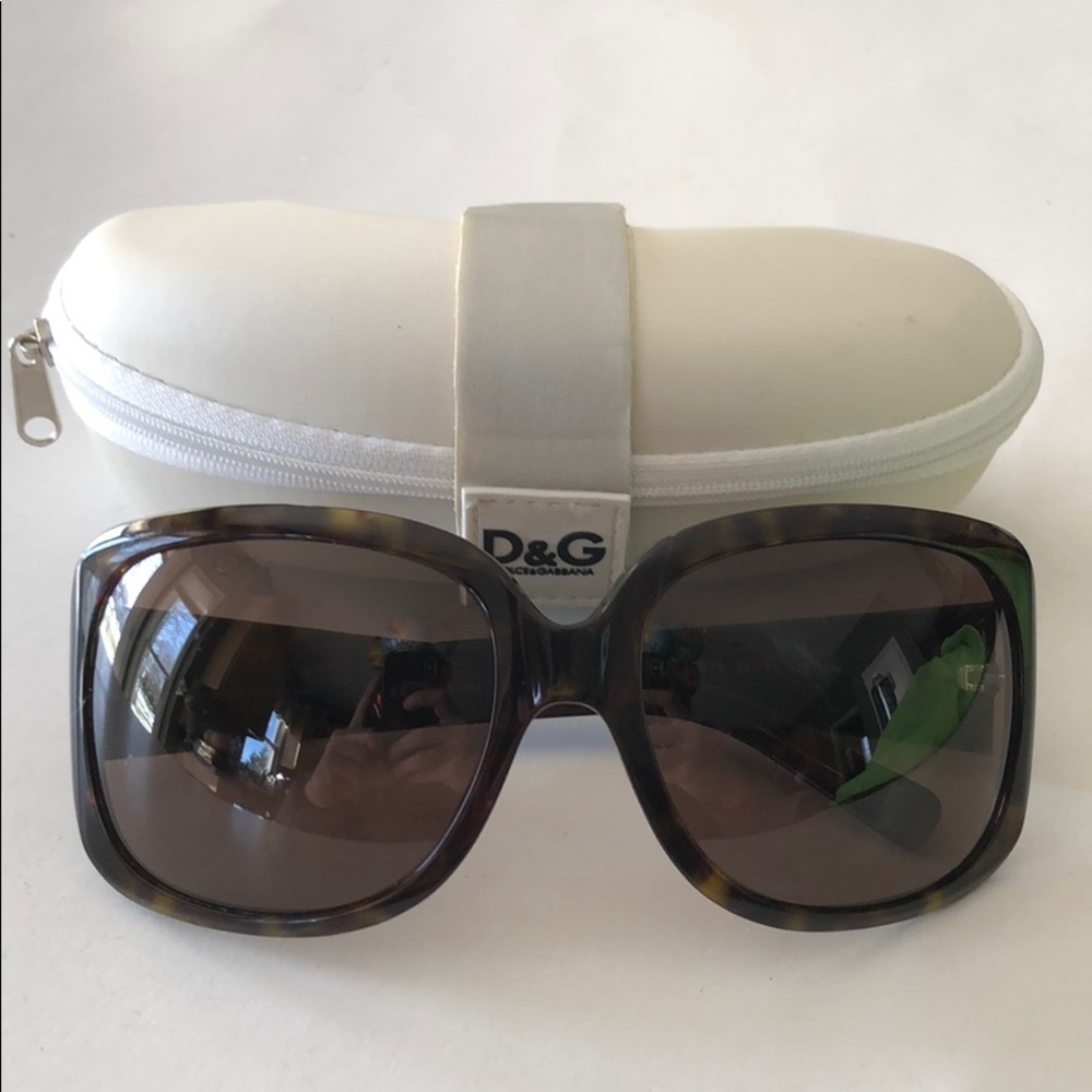 Dolce & Gabbana women’s brown tortoise sunglasses